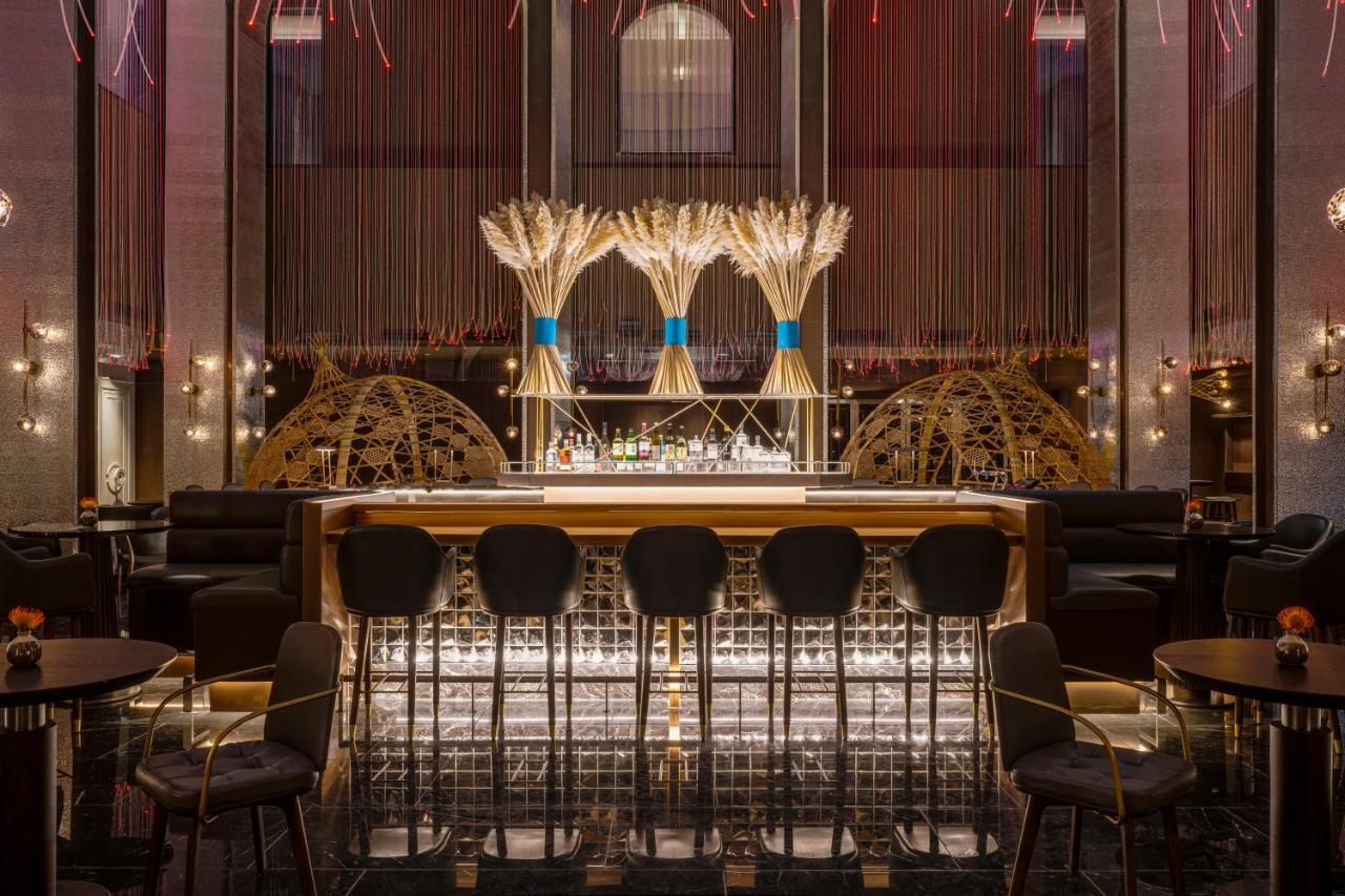 فندق Intercontinental Kaohsiung By Ihg المظهر الخارجي الصورة The bar at the lobby