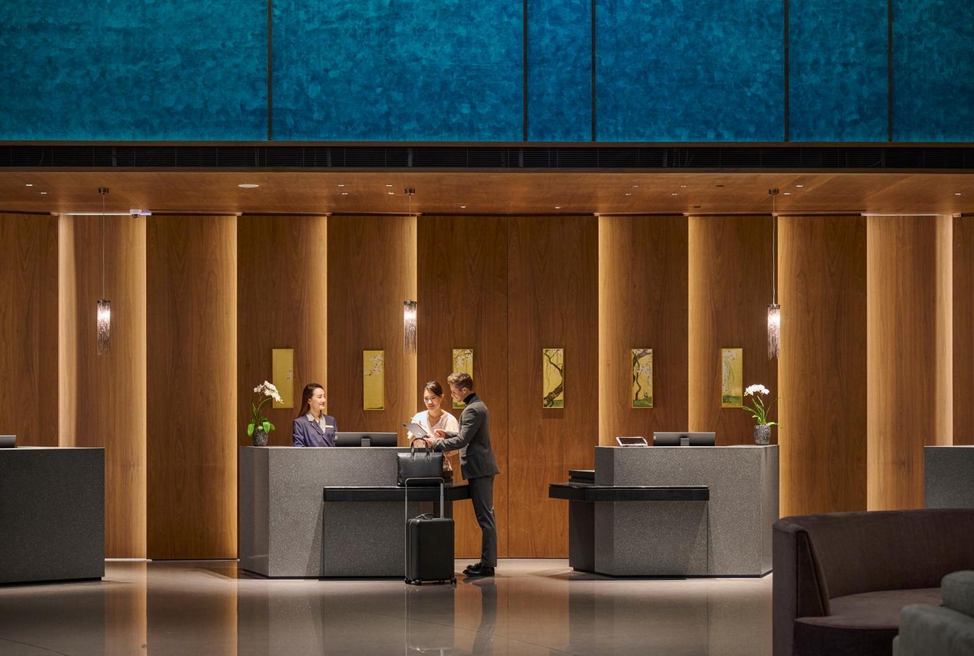 فندق Intercontinental Kaohsiung By Ihg المظهر الخارجي الصورة The lobby of the hotel